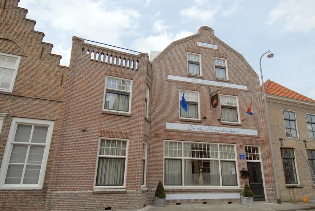 De Vier Heemskinderen IJzendijke Exterior photo
